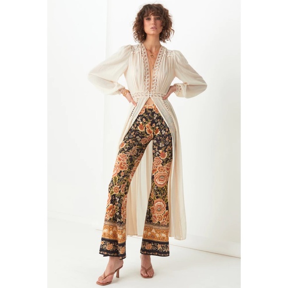 NWT Spell & the Gypsy Collective Off White Le Gauze Lace Duster - Picture 4 of 17